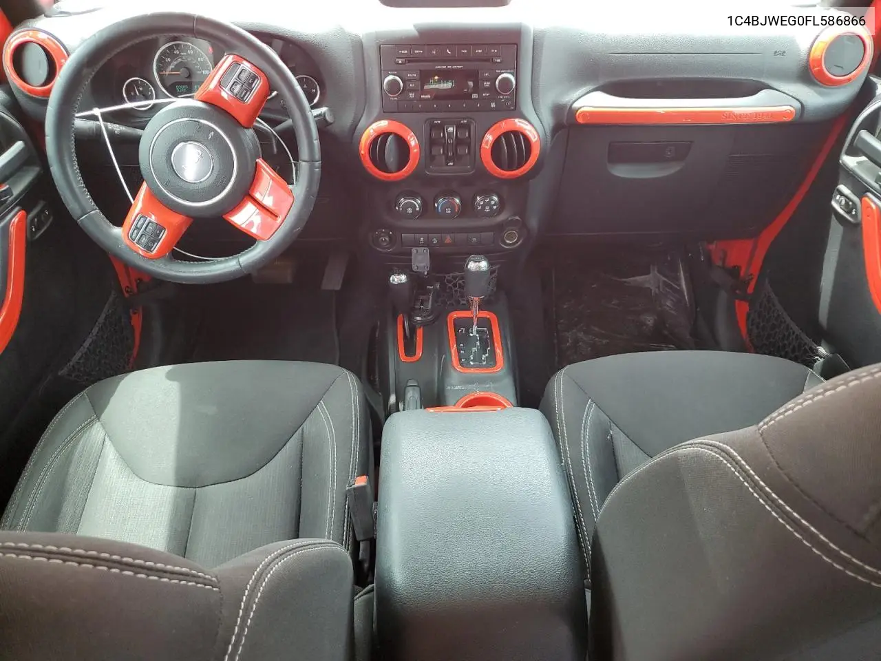 2015 Jeep Wrangler Unlimited Sahara VIN: 1C4BJWEG0FL586866 Lot: 62815245