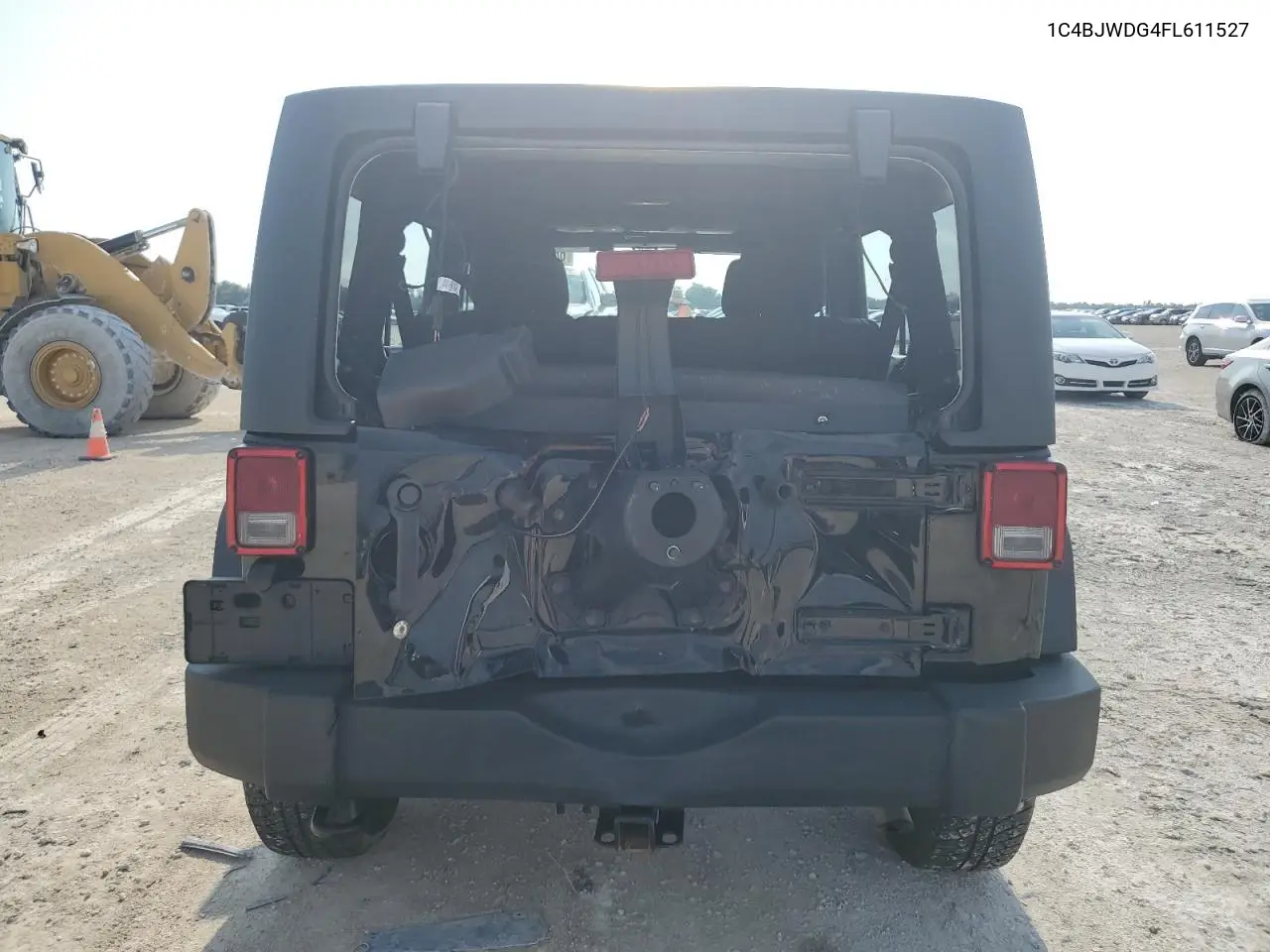 2015 Jeep Wrangler Unlimited Sport VIN: 1C4BJWDG4FL611527 Lot: 66497614