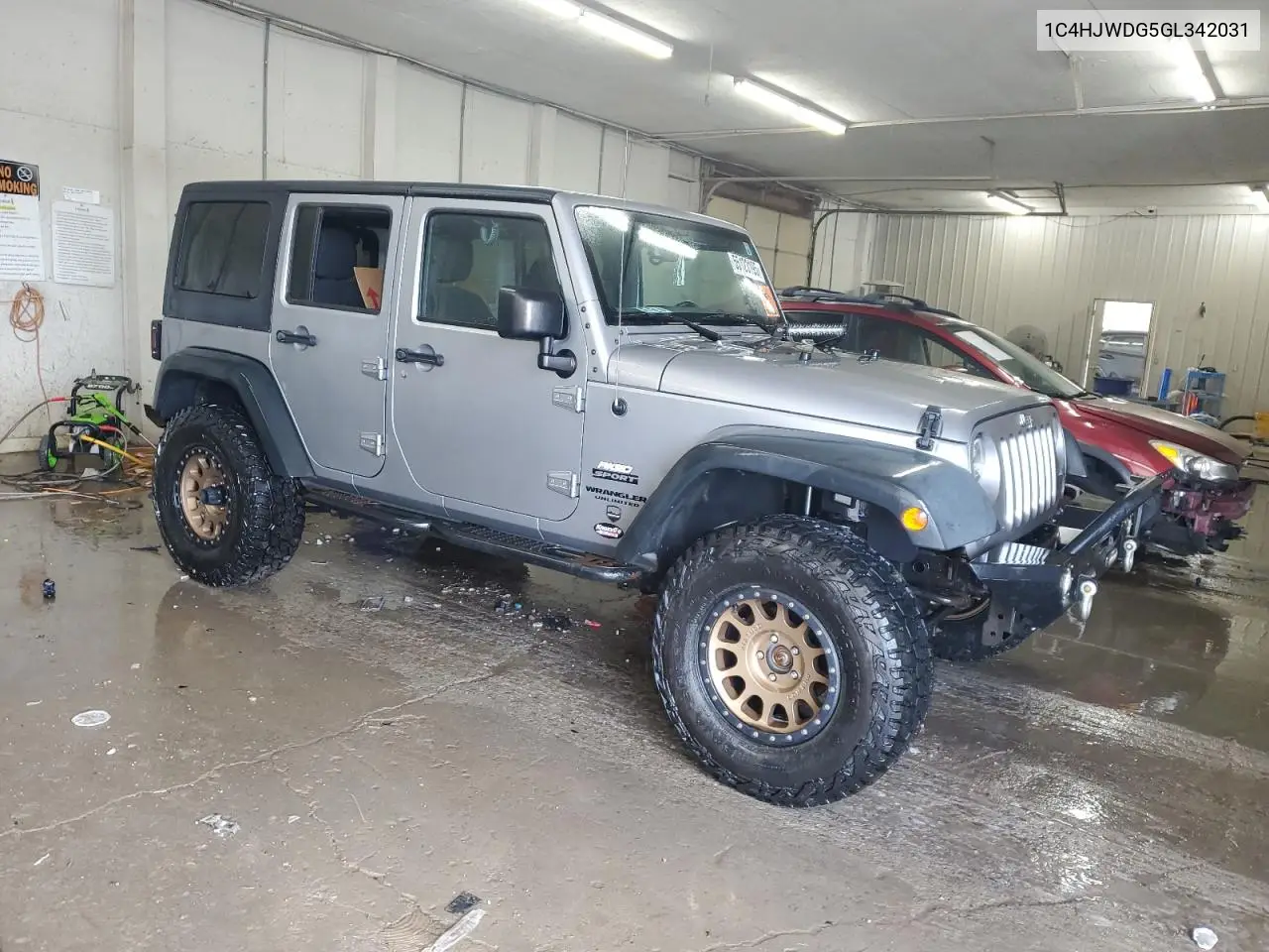 2016 Jeep Wrangler Unlimited Sport VIN: 1C4HJWDG5GL342031 Lot: 55123195