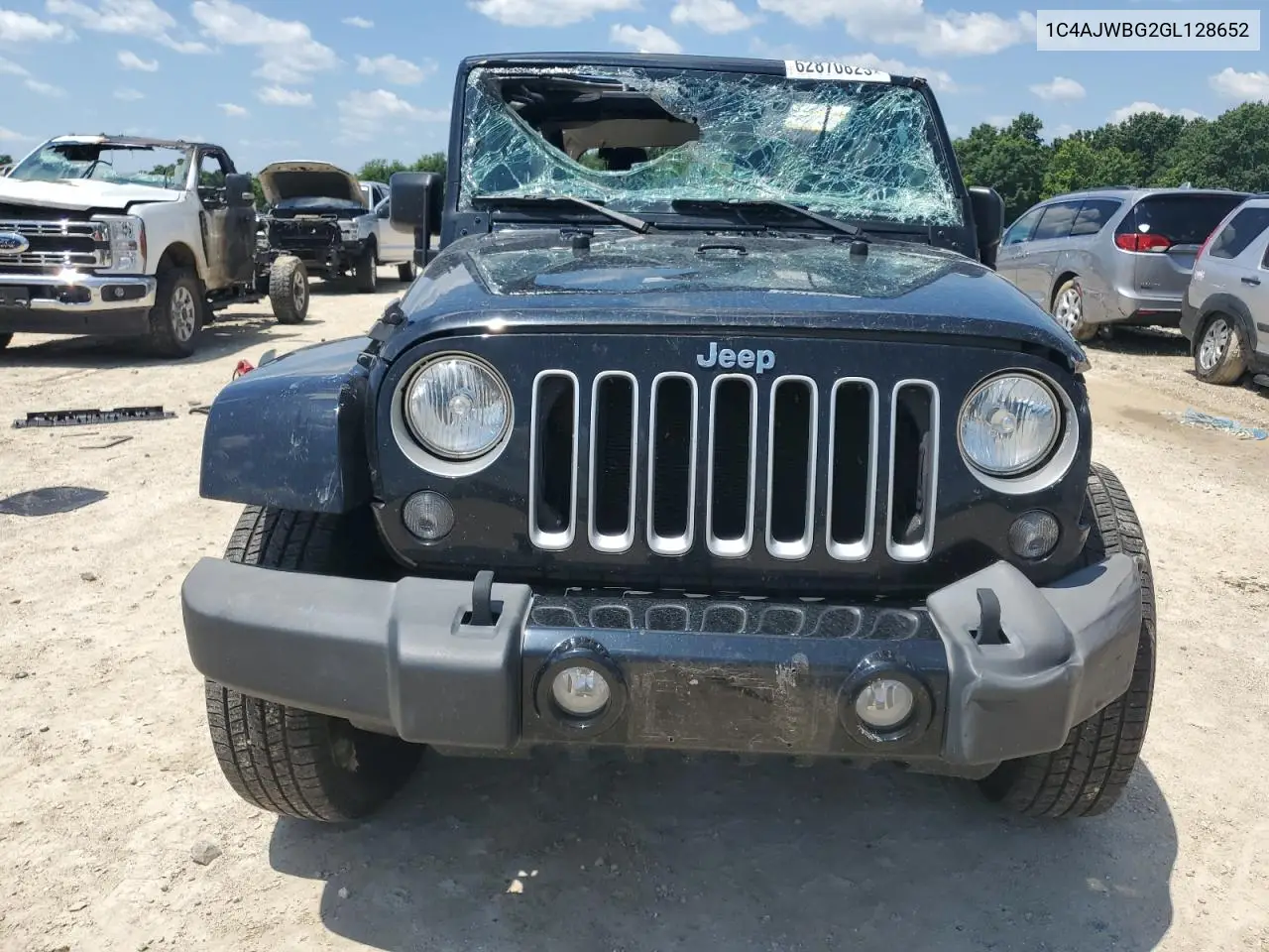 2016 Jeep Wrangler Sahara VIN: 1C4AJWBG2GL128652 Lot: 62870825