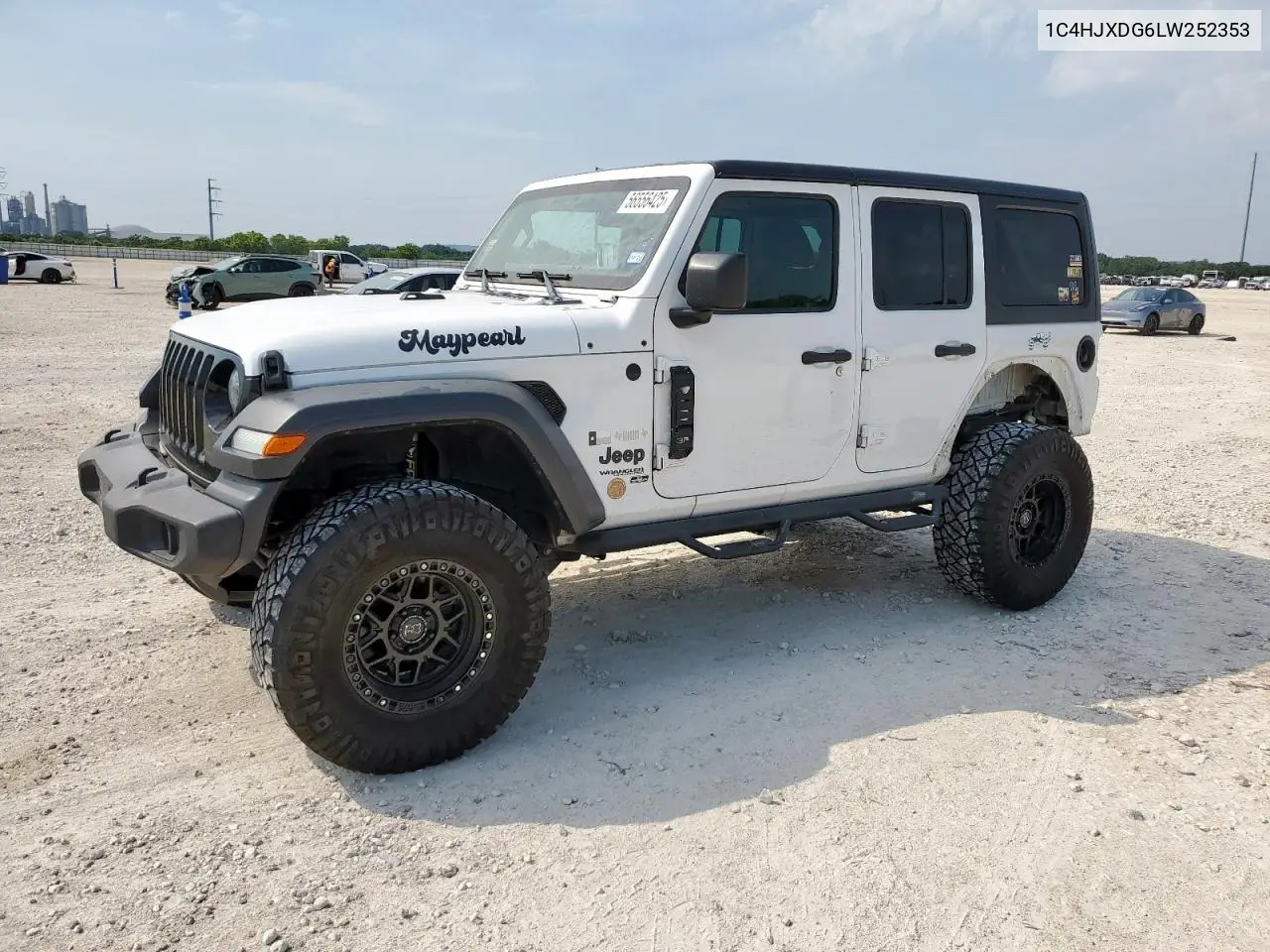 2020 Jeep Wrangler Unlimited Sport VIN: 1C4HJXDG6LW252353 Lot: 56556425