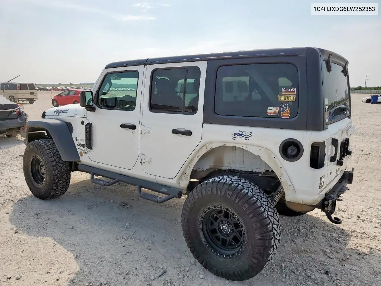 2020 Jeep Wrangler Unlimited Sport VIN: 1C4HJXDG6LW252353 Lot: 56556425
