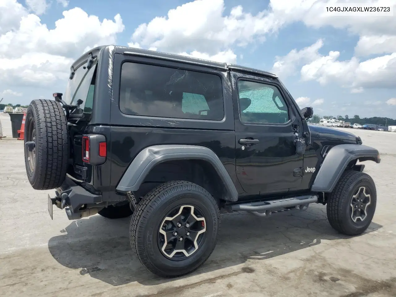 2020 Jeep Wrangler Sport VIN: 1C4GJXAGXLW236723 Lot: 62336395