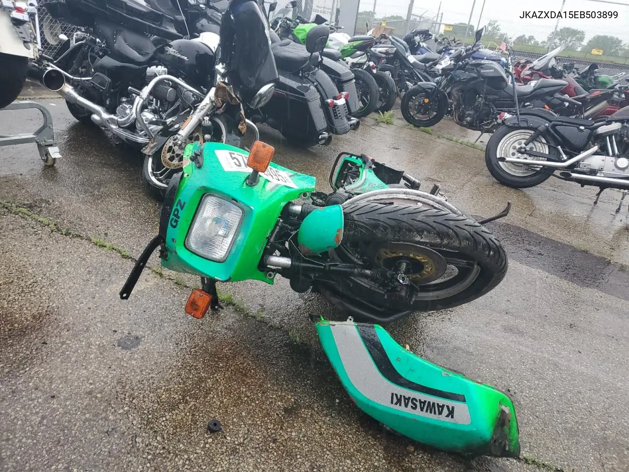 1984 Kawasaki Zx750 A VIN: JKAZXDA15EB503899 Lot: 57592495