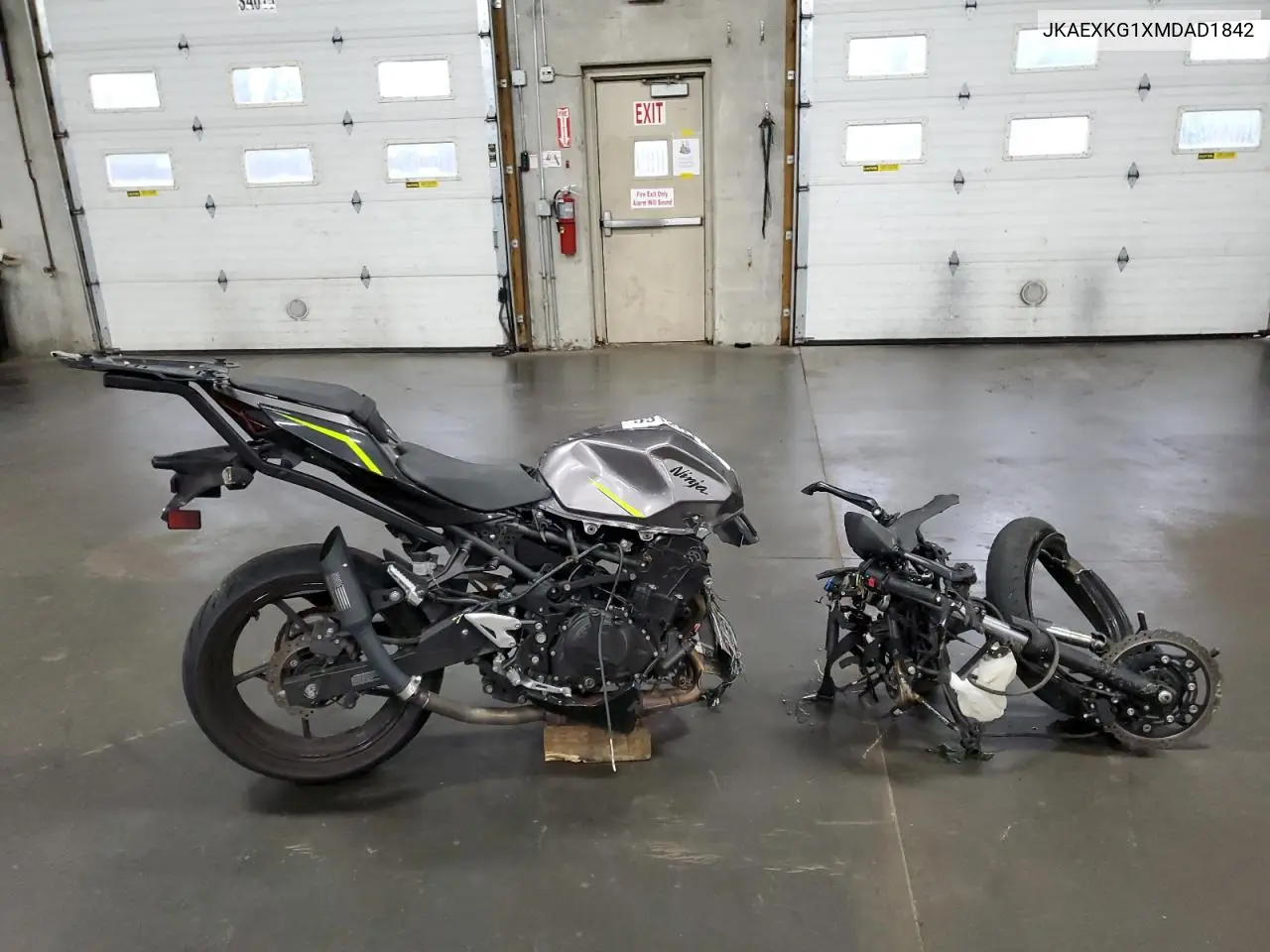 2021 Kawasaki Ex400 VIN: JKAEXKG1XMDAD1842 Lot: 59126175