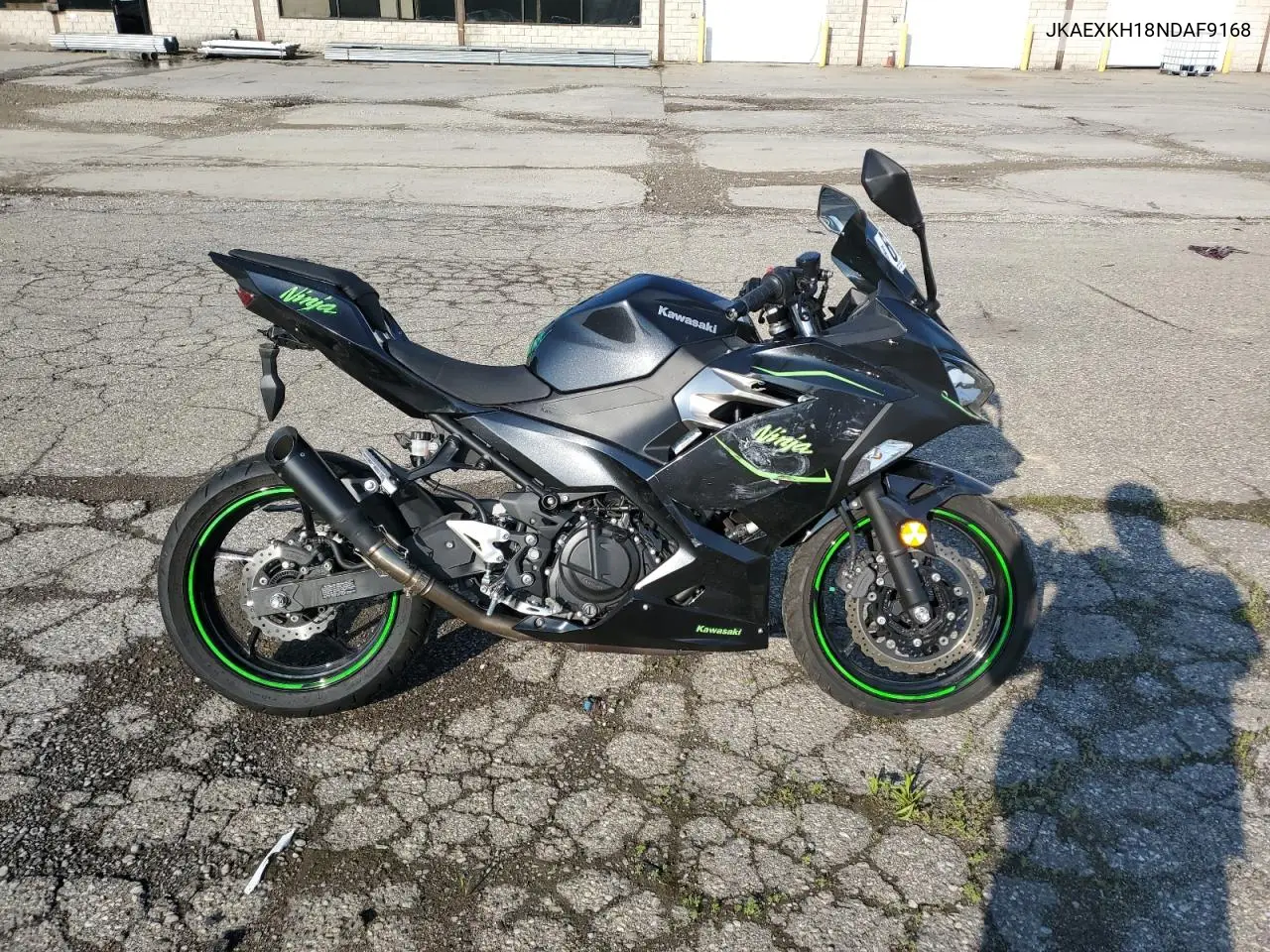 2022 Kawasaki Ex400 VIN: JKAEXKH18NDAF9168 Lot: 61816755