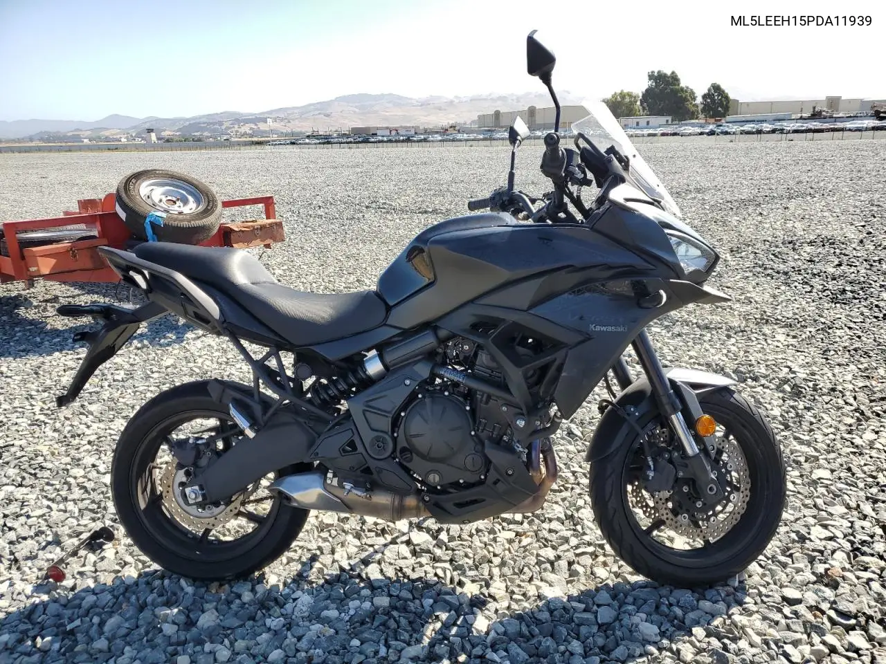 2023 Kawasaki Kle650 F VIN: ML5LEEH15PDA11939 Lot: 62870865