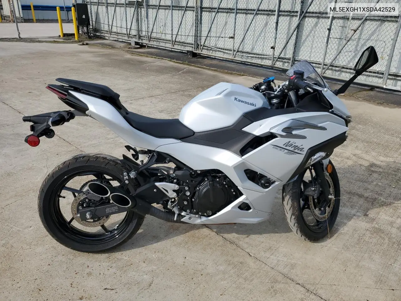 2025 Kawasaki Ex500 H VIN: ML5EXGH1XSDA42529 Lot: 58858105
