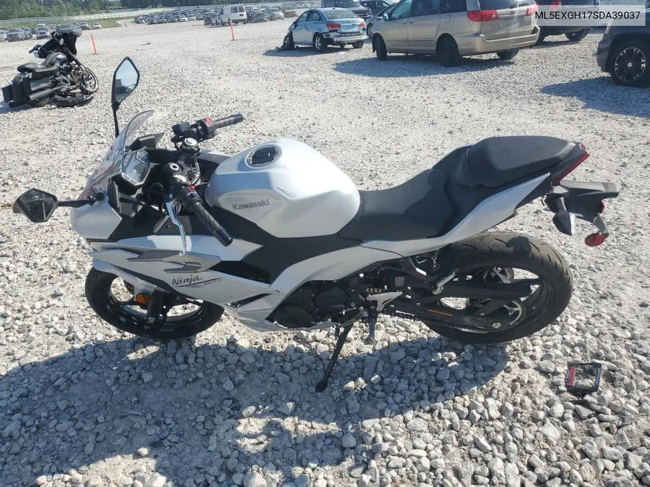 2025 Kawasaki Ex500 H VIN: ML5EXGH17SDA39037 Lot: 61730515
