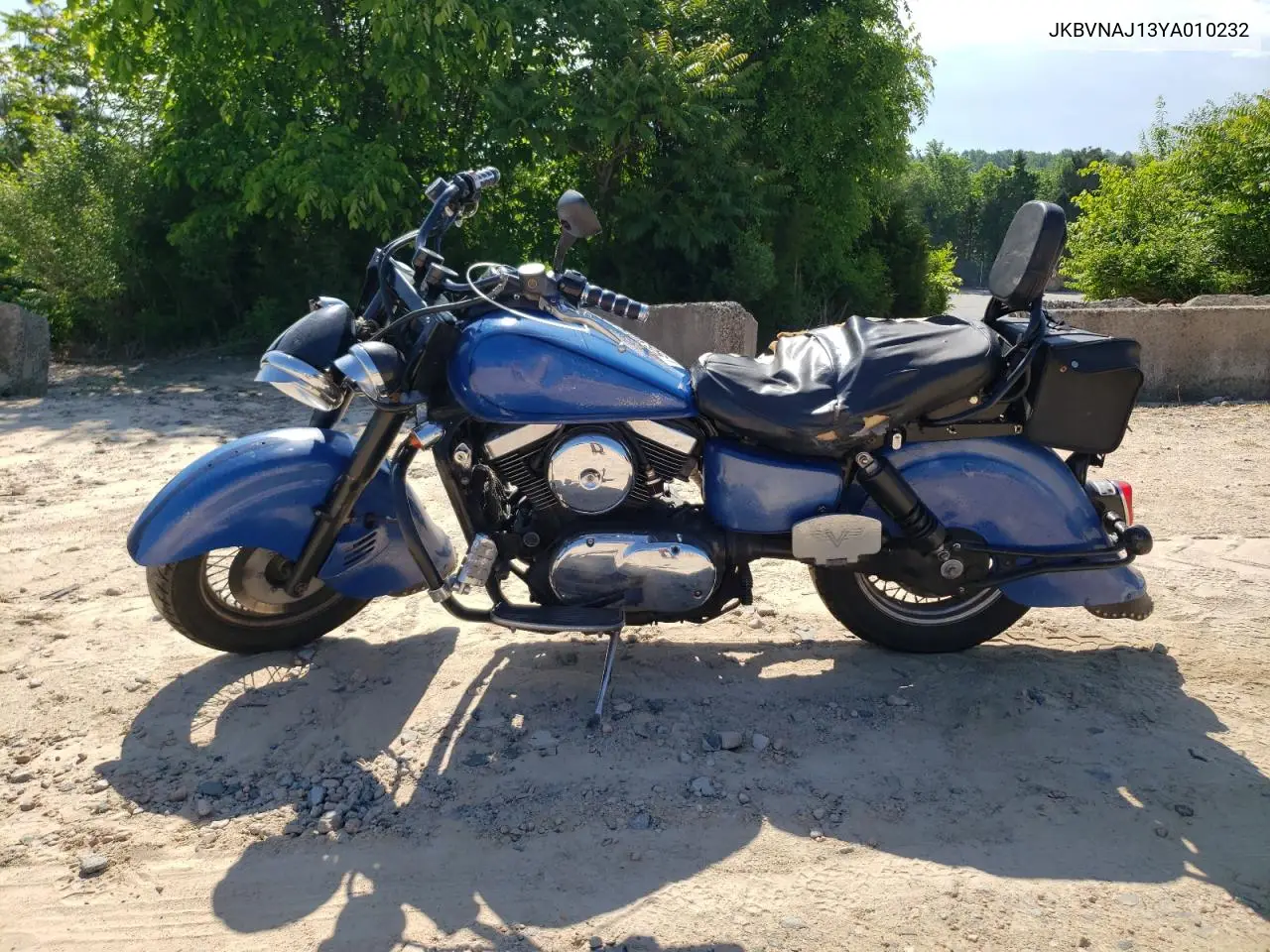 2000 Kawasaki Vn1500 J VIN: JKBVNAJ13YA010232 Lot: 56305495