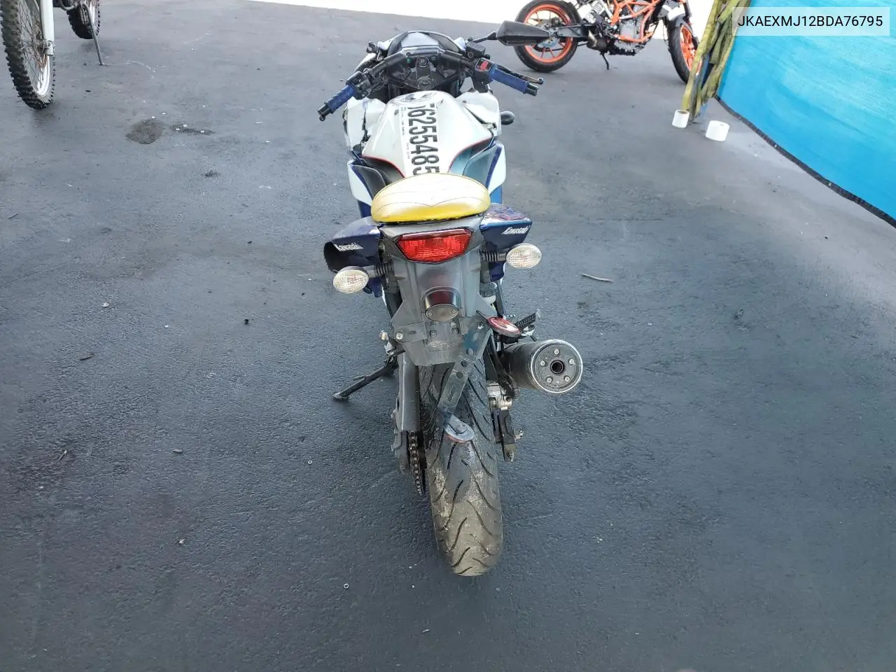 2011 Kawasaki Ex250 J VIN: JKAEXMJ12BDA76795 Lot: 56255485