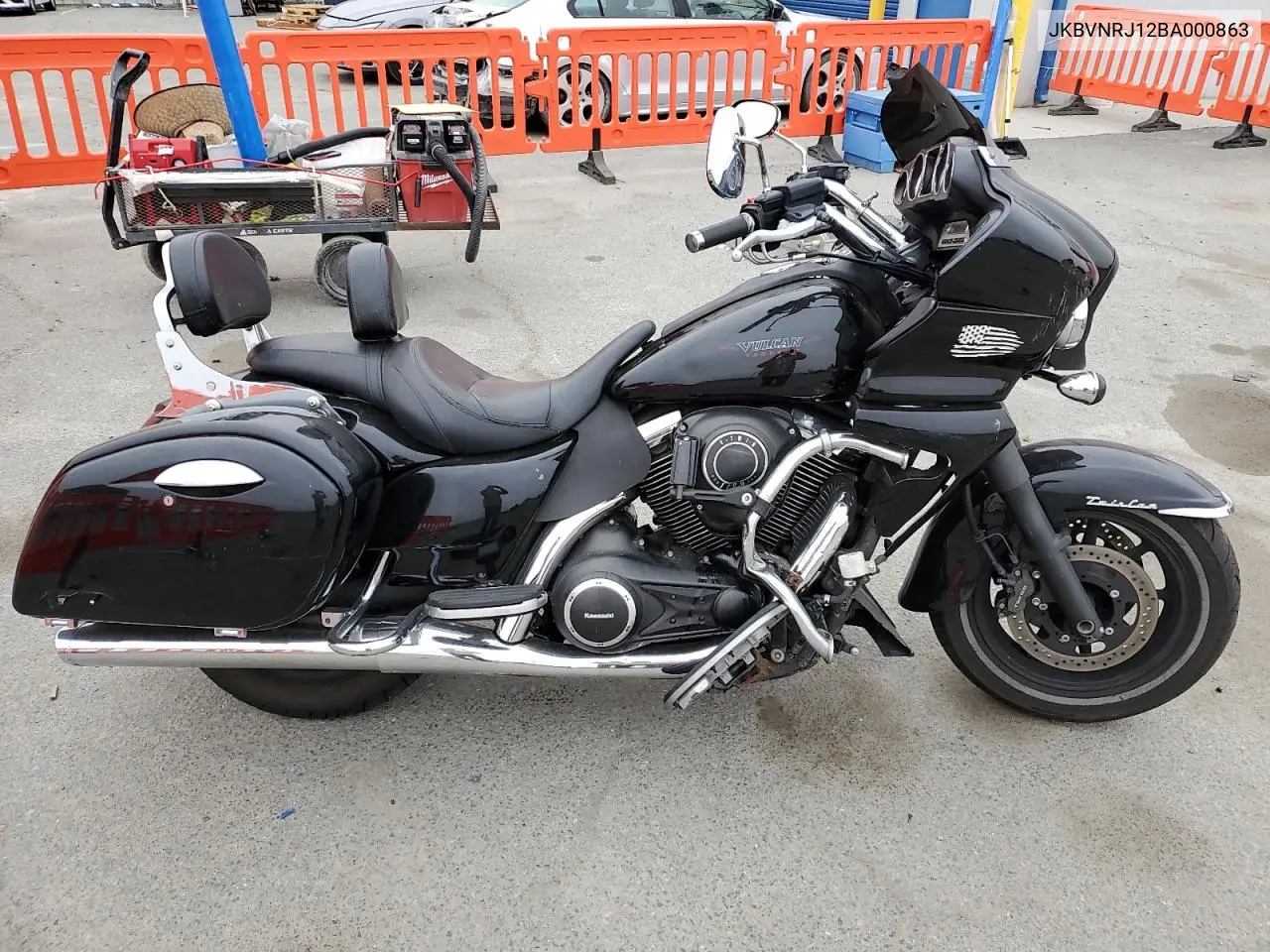 2011 Kawasaki Vn1700 J VIN: JKBVNRJ12BA000863 Lot: 57243925