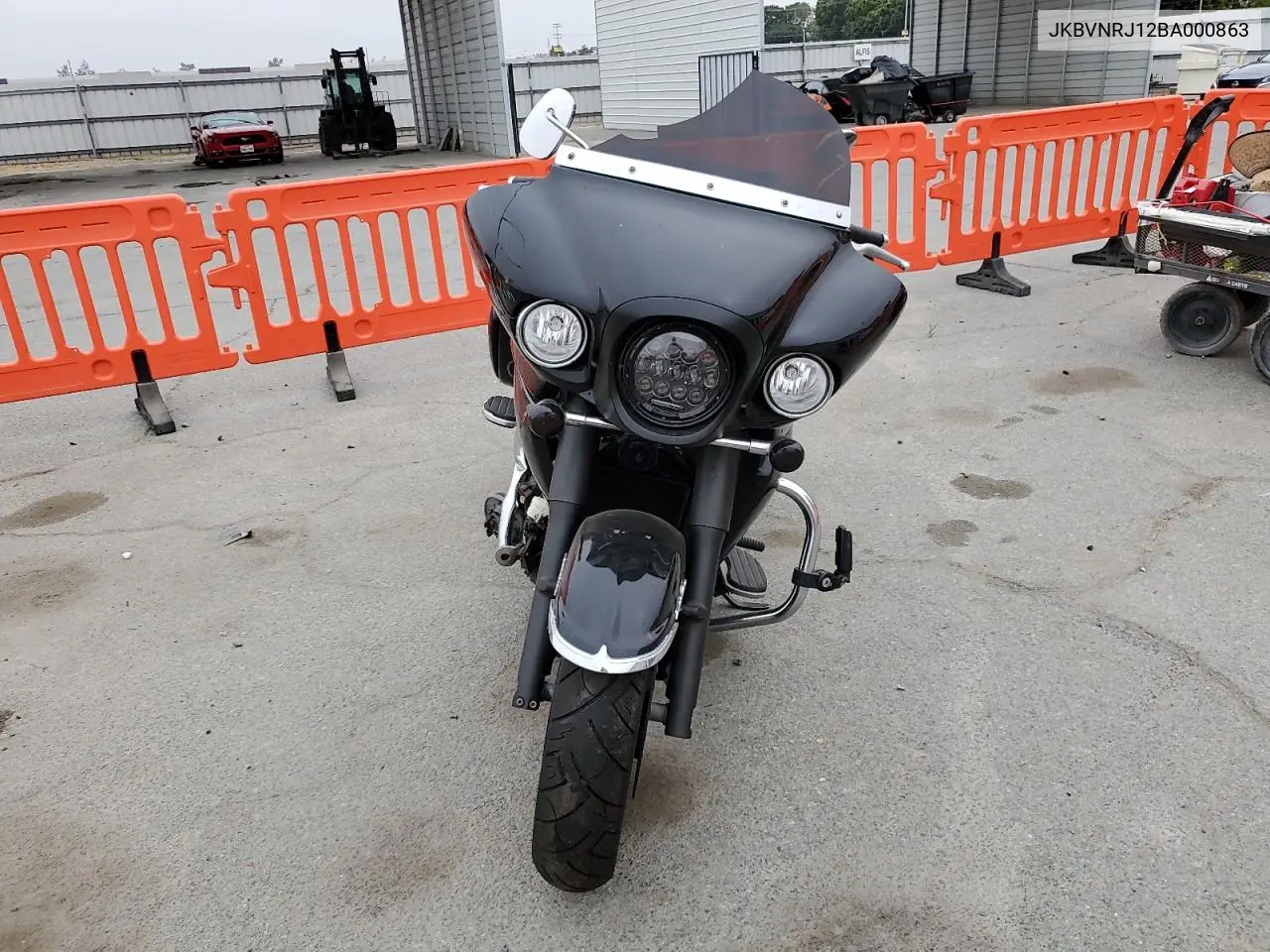 2011 Kawasaki Vn1700 J VIN: JKBVNRJ12BA000863 Lot: 57243925