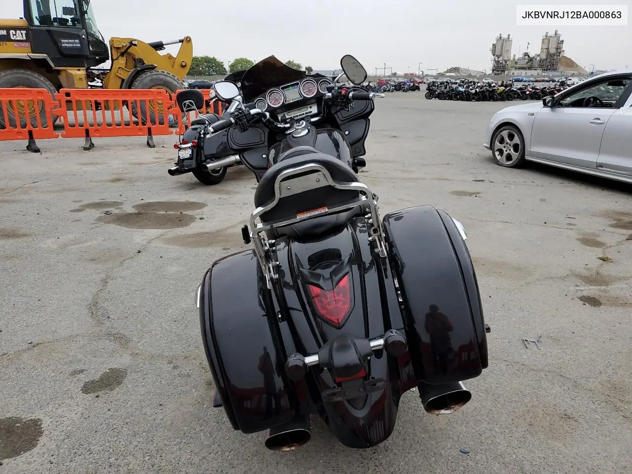 2011 Kawasaki Vn1700 J VIN: JKBVNRJ12BA000863 Lot: 57243925