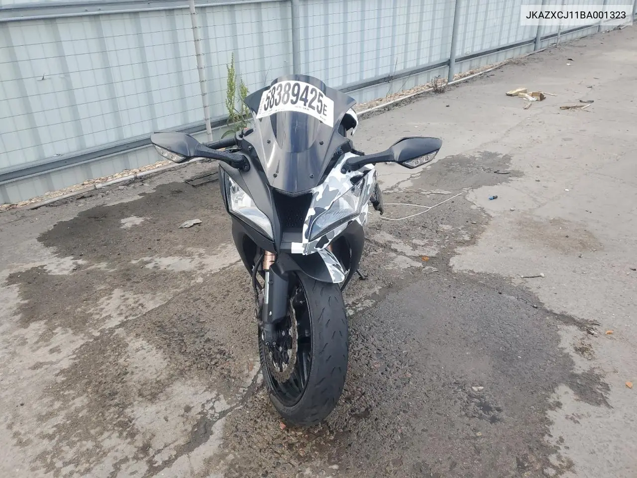 2011 Kawasaki Zx1000 J VIN: JKAZXCJ11BA001323 Lot: 58389425