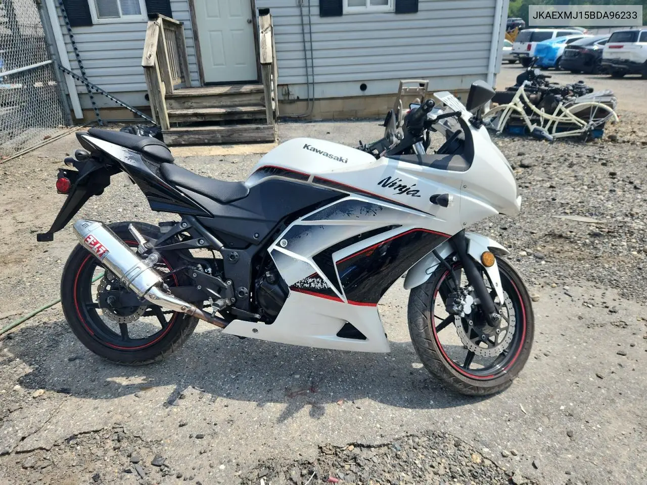 2011 Kawasaki Ex250 J VIN: JKAEXMJ15BDA96233 Lot: 60853015
