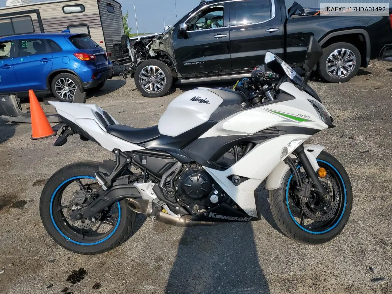 2017 Kawasaki Ex650 J VIN: JKAEXEJ17HDA01492 Lot: 60306445