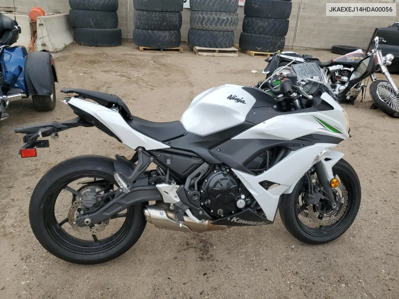 2017 Kawasaki Ex650 J VIN: JKAEXEJ14HDA00056 Lot: 62171035