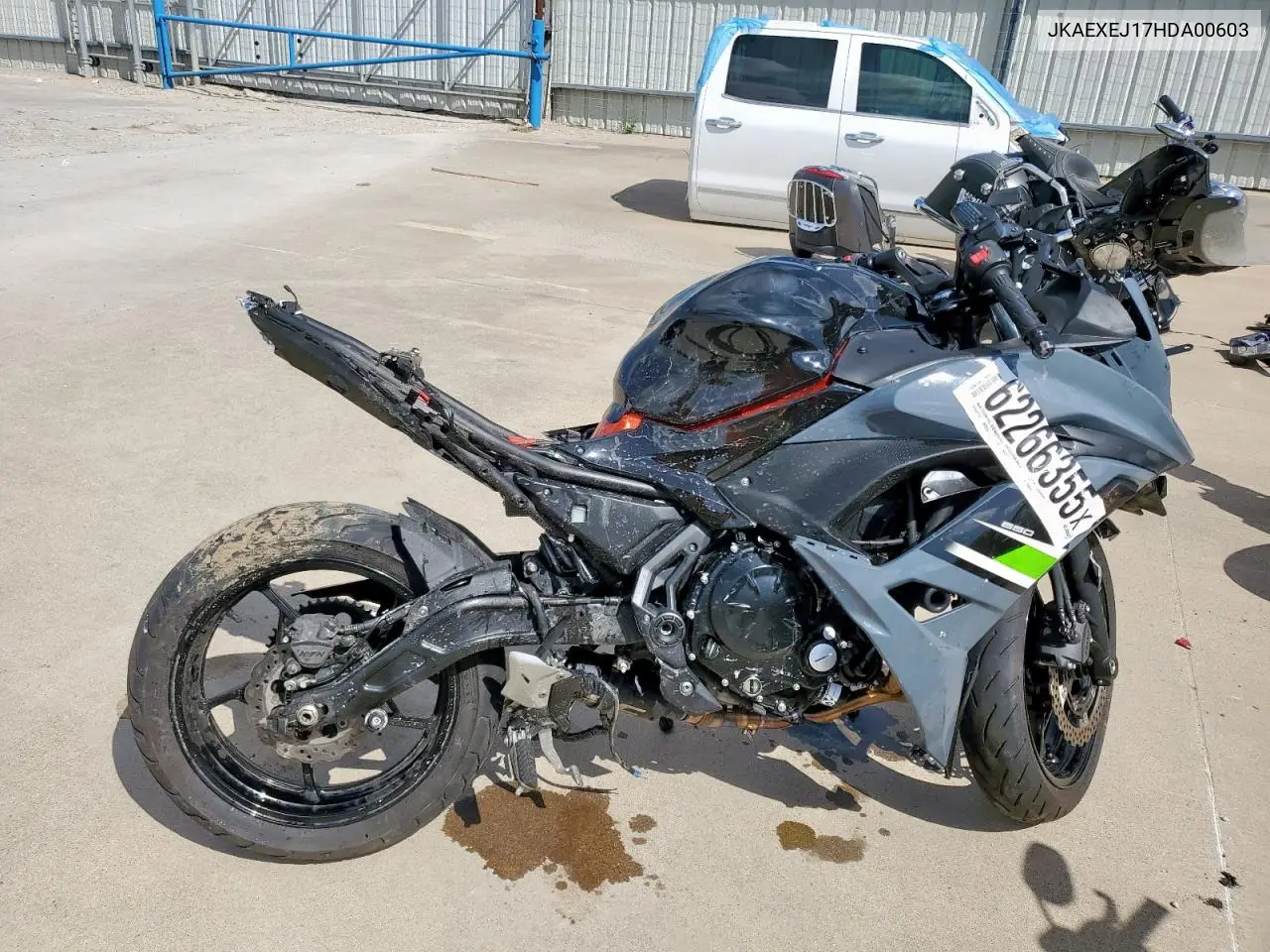2017 Kawasaki Ex650 J VIN: JKAEXEJ17HDA00603 Lot: 62266355