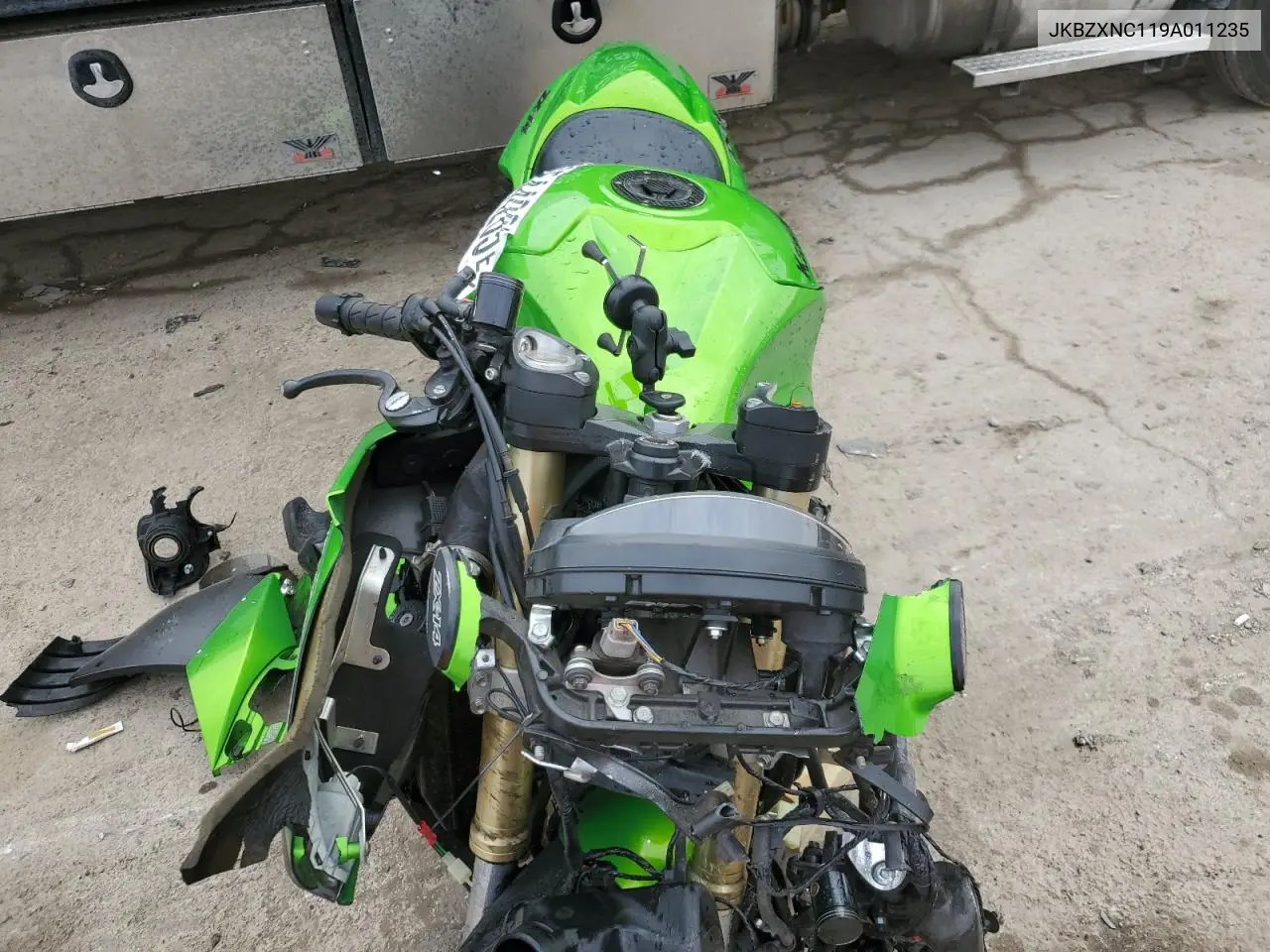 2009 Kawasaki Zx1400 C VIN: JKBZXNC119A011235 Lot: 46544265