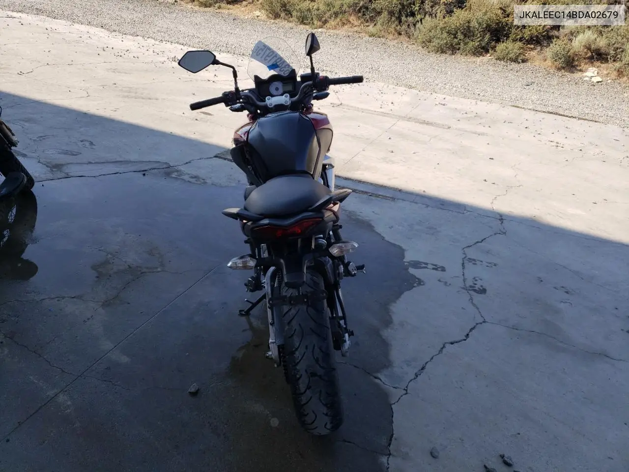 2011 Kawasaki Le650 C VIN: JKALEEC14BDA02679 Lot: 63491975