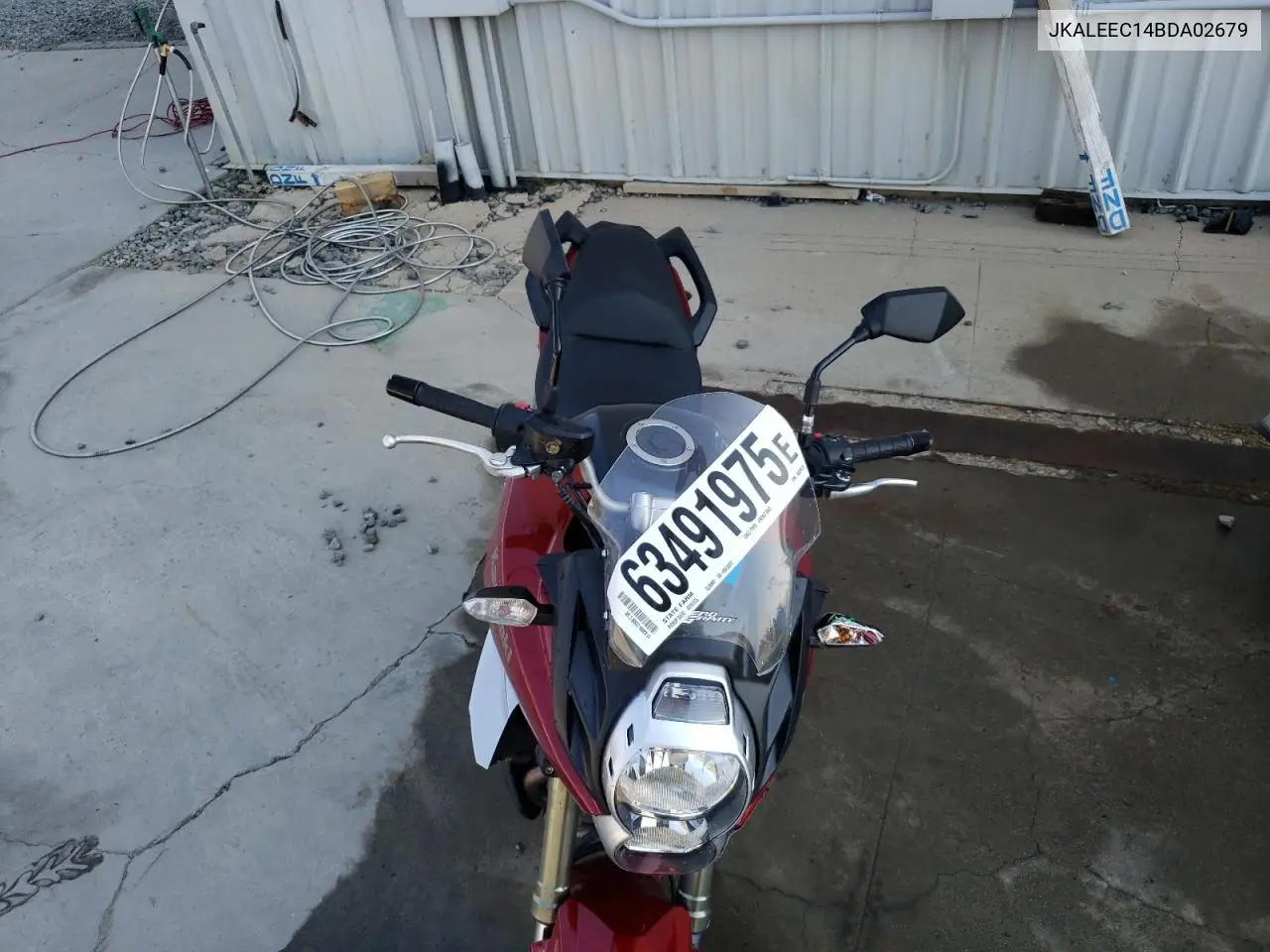 2011 Kawasaki Le650 C VIN: JKALEEC14BDA02679 Lot: 63491975