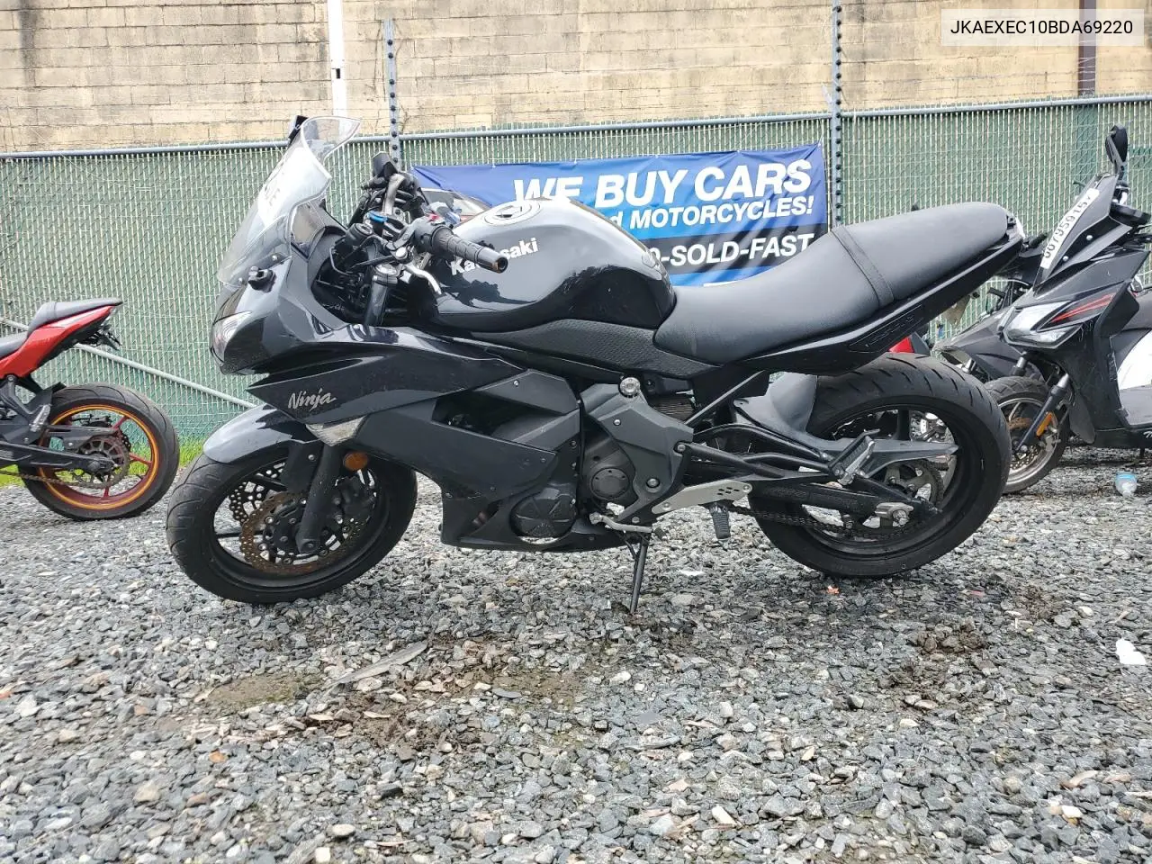2011 Kawasaki Ex650 C VIN: JKAEXEC10BDA69220 Lot: 64037325
