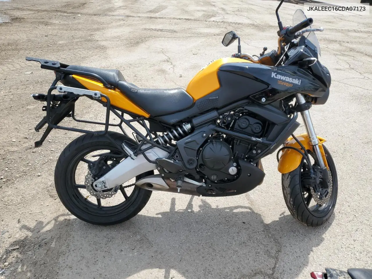2012 Kawasaki Le650 C VIN: JKALEEC16CDA07173 Lot: 64178585