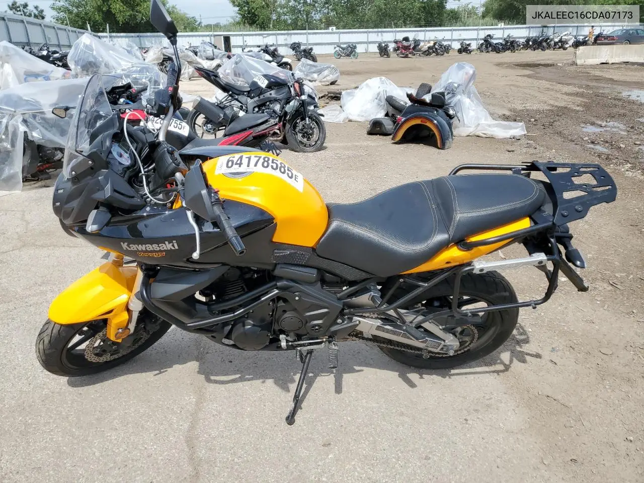 2012 Kawasaki Le650 C VIN: JKALEEC16CDA07173 Lot: 64178585