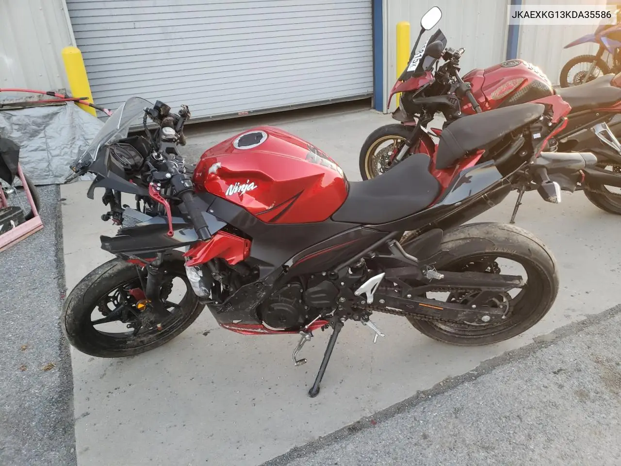 2019 Kawasaki Ex400 VIN: JKAEXKG13KDA35586 Lot: 49407315