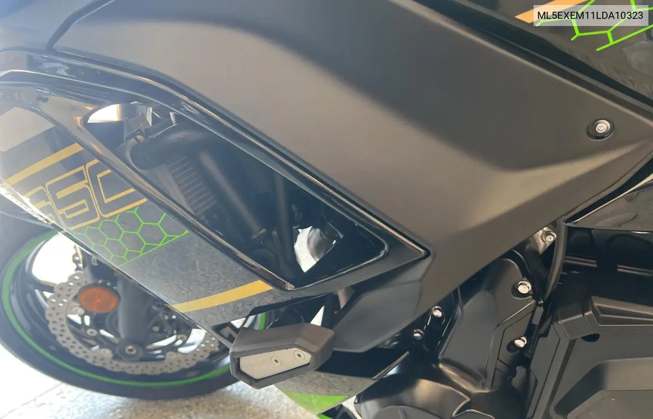 2020 Kawasaki Ex650 M VIN: ML5EXEM11LDA10323 Lot: 59740655