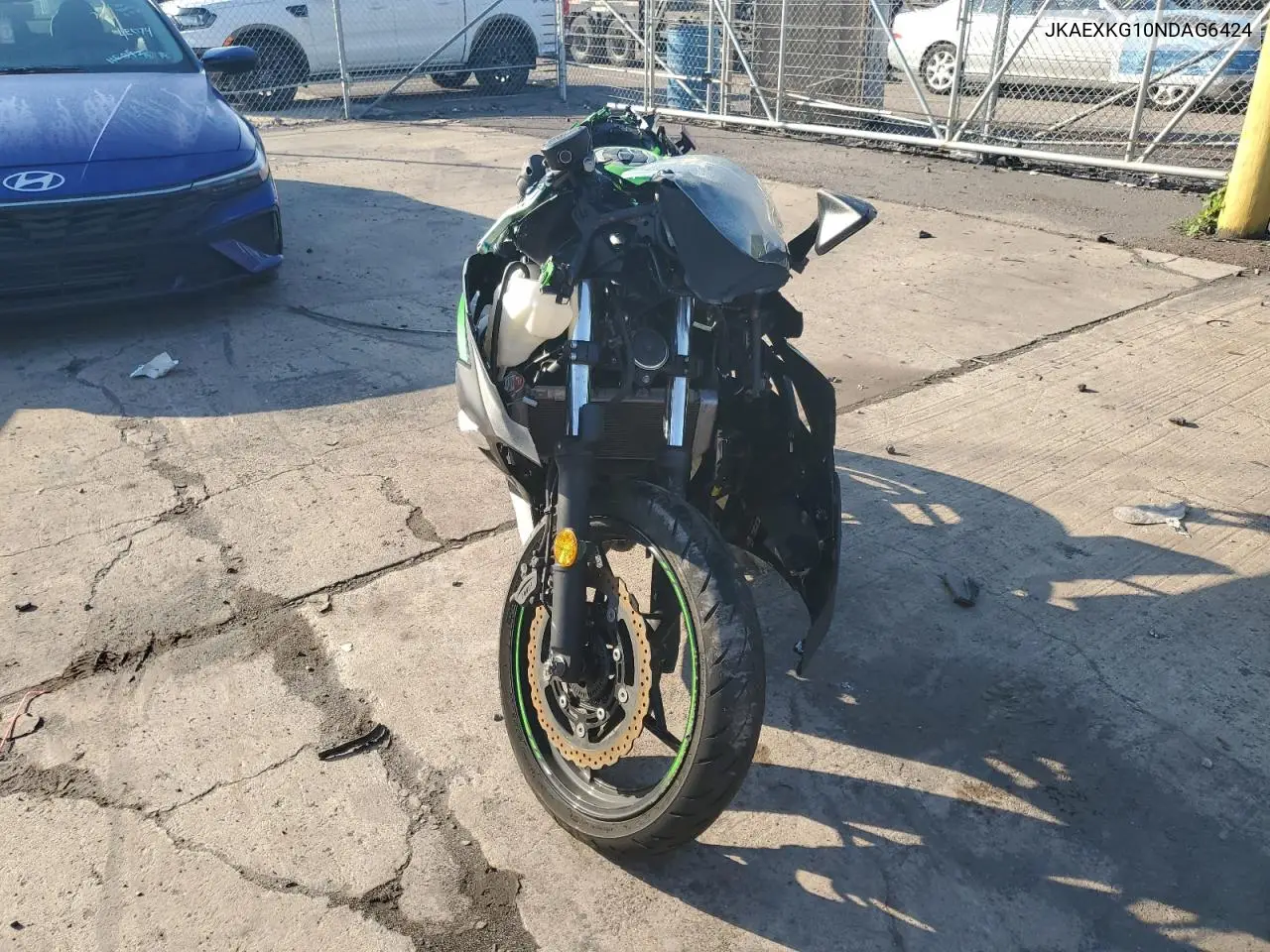 2022 Kawasaki Ex400 VIN: JKAEXKG10NDAG6424 Lot: 63203525