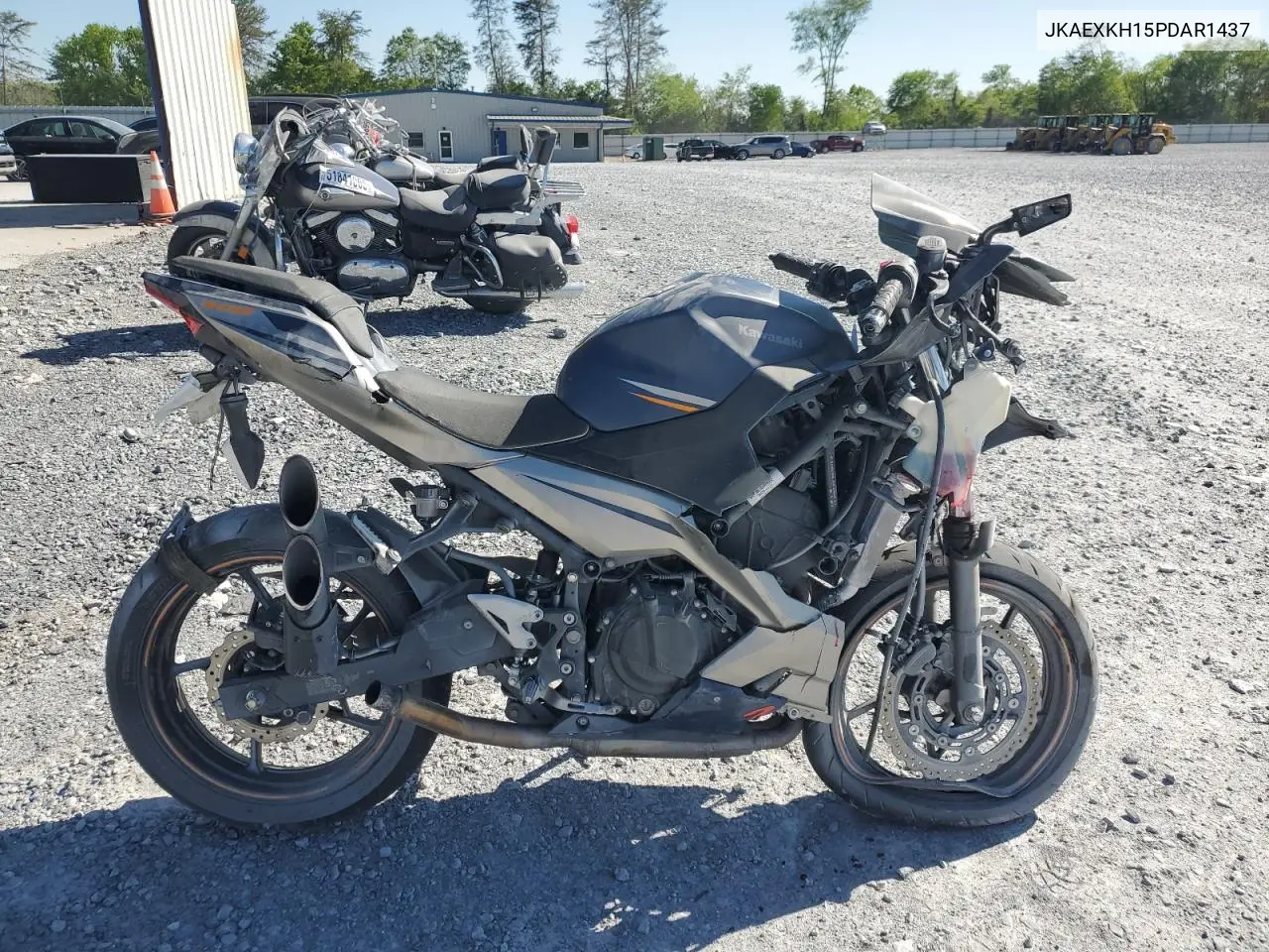 2023 Kawasaki Ex400 VIN: JKAEXKH15PDAR1437 Lot: 52521205