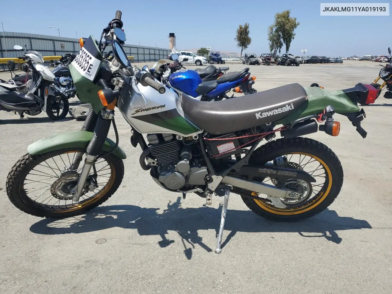 2000 Kawasaki Kl250 G VIN: JKAKLMG11YA019193 Lot: 58535355