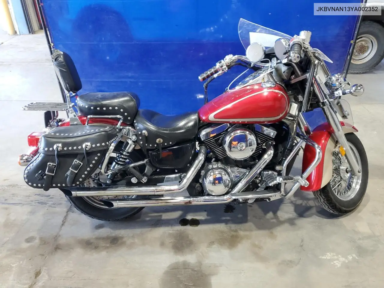 2000 Kawasaki Vn1500 N1 VIN: JKBVNAN13YA002352 Lot: 64163065