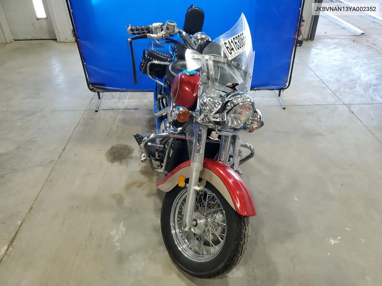 2000 Kawasaki Vn1500 N1 VIN: JKBVNAN13YA002352 Lot: 64163065