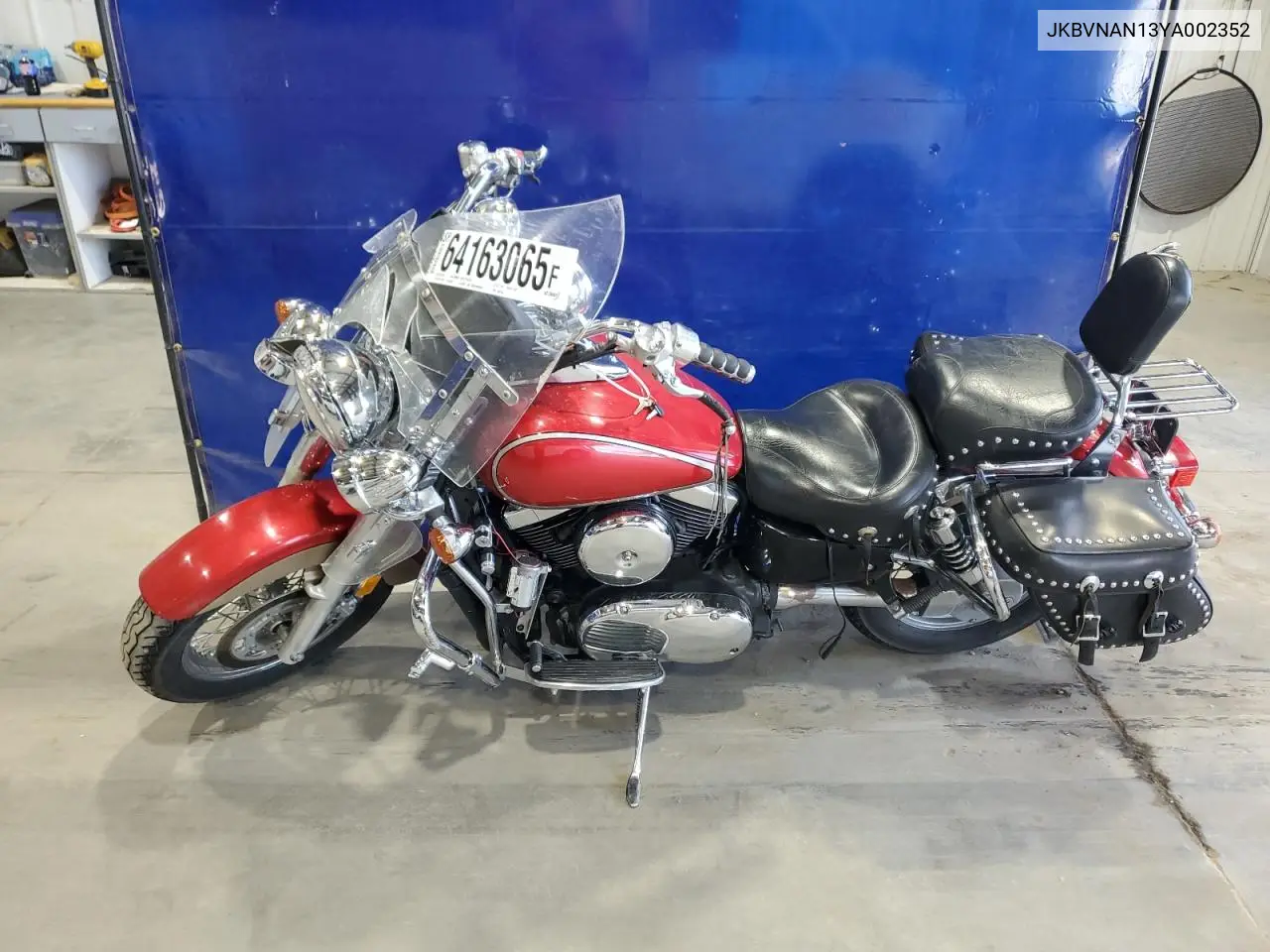 2000 Kawasaki Vn1500 N1 VIN: JKBVNAN13YA002352 Lot: 64163065