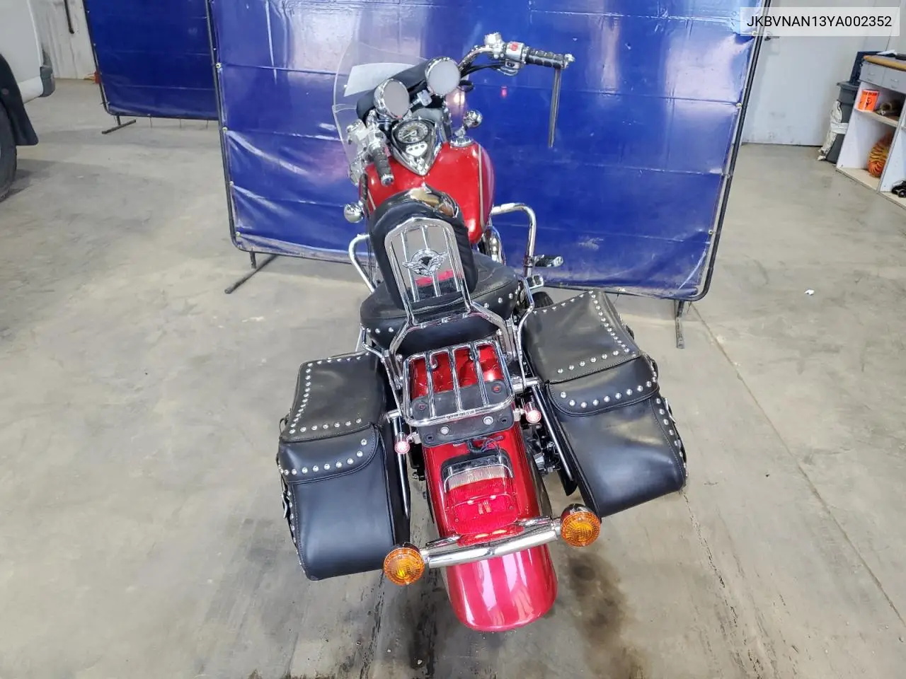 2000 Kawasaki Vn1500 N1 VIN: JKBVNAN13YA002352 Lot: 64163065
