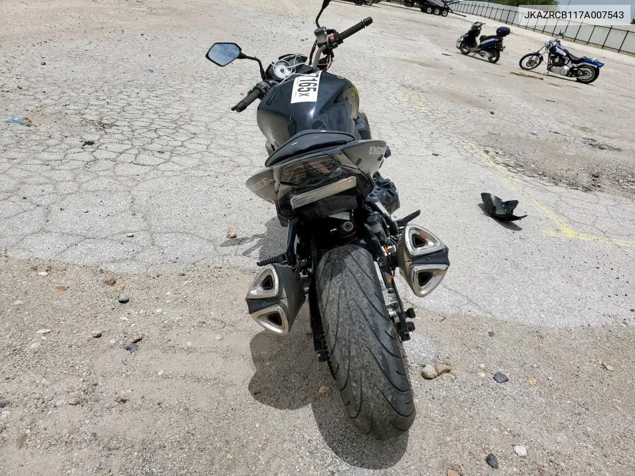 2007 Kawasaki Zr1000 B VIN: JKAZRCB117A007543 Lot: 63127165