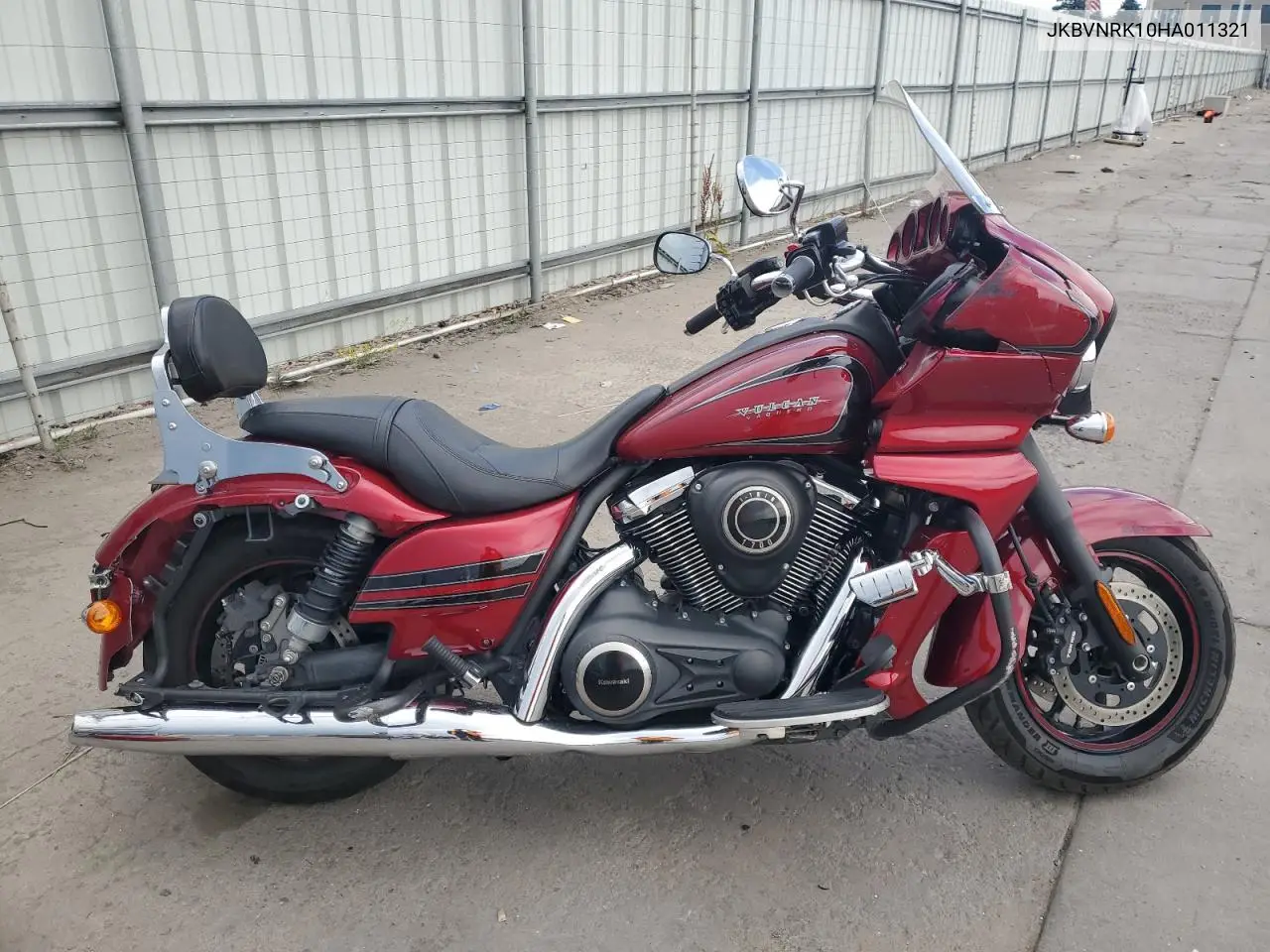 2017 Kawasaki Vn1700 K VIN: JKBVNRK10HA011321 Lot: 60713705