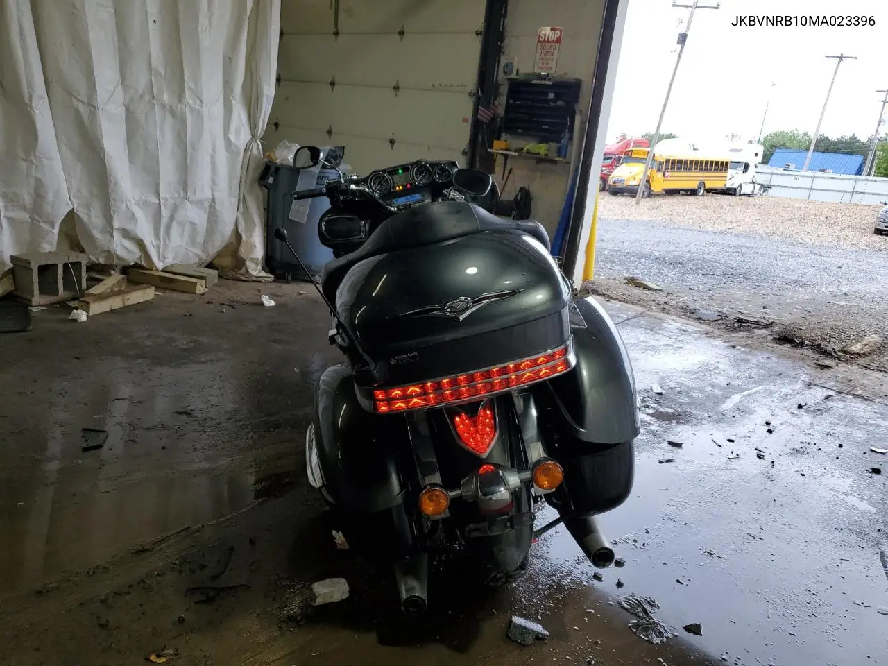 2021 Kawasaki Vn1700 B VIN: JKBVNRB10MA023396 Lot: 59532865