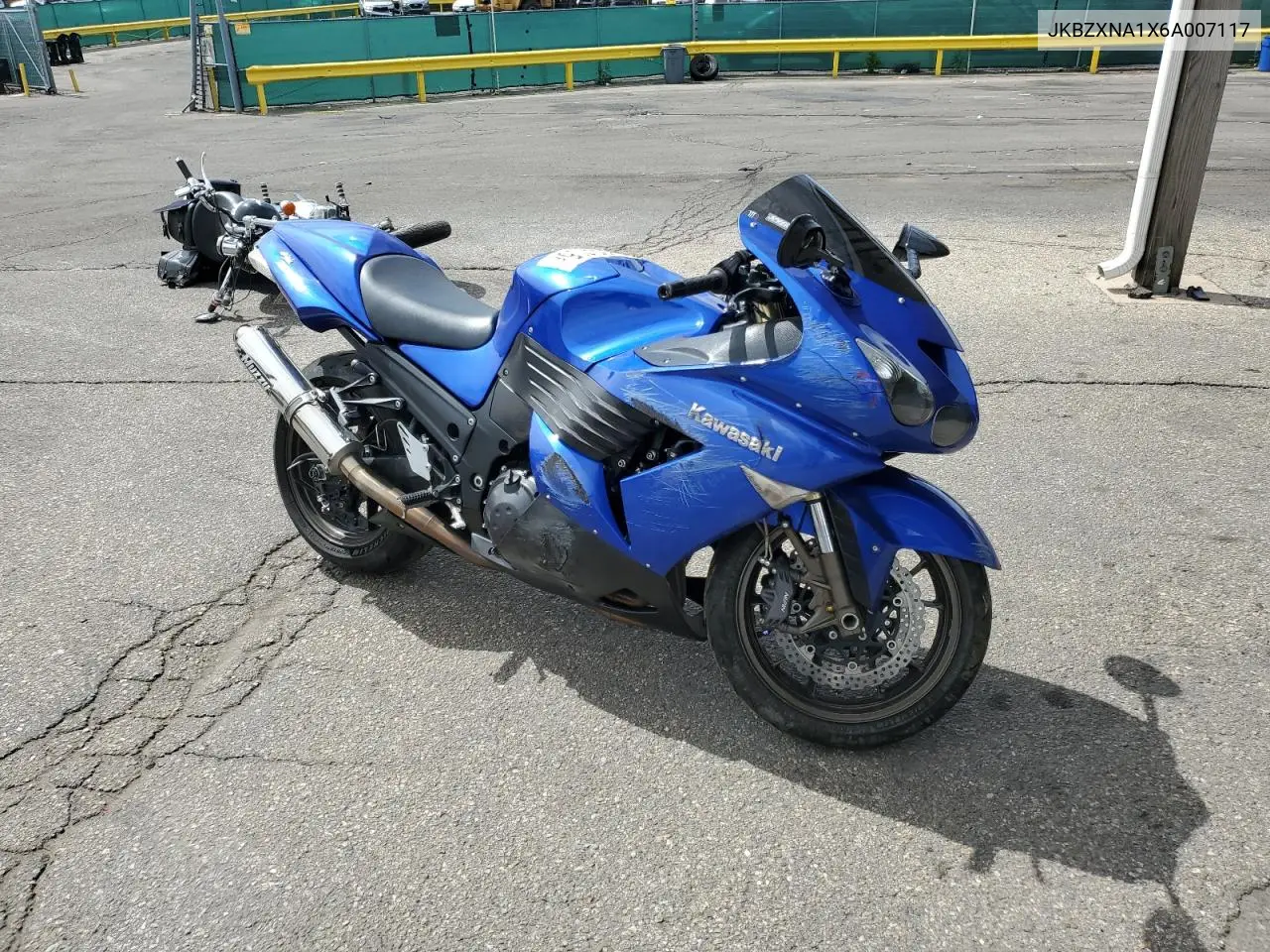 2006 Kawasaki Zx1400 A VIN: JKBZXNA1X6A007117 Lot: 56530105