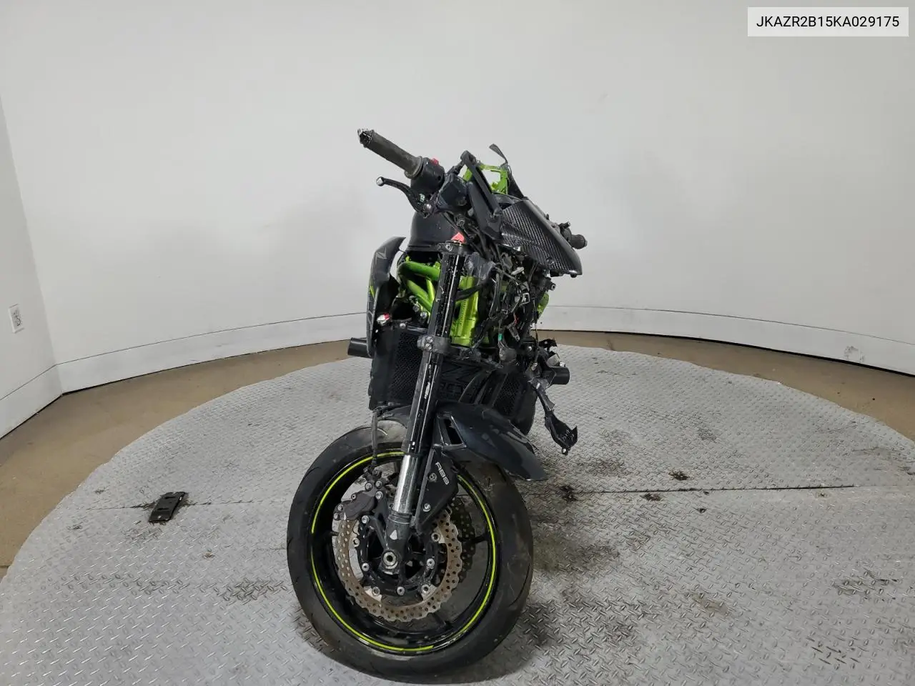 2019 Kawasaki Zr900 VIN: JKAZR2B15KA029175 Lot: 55818595
