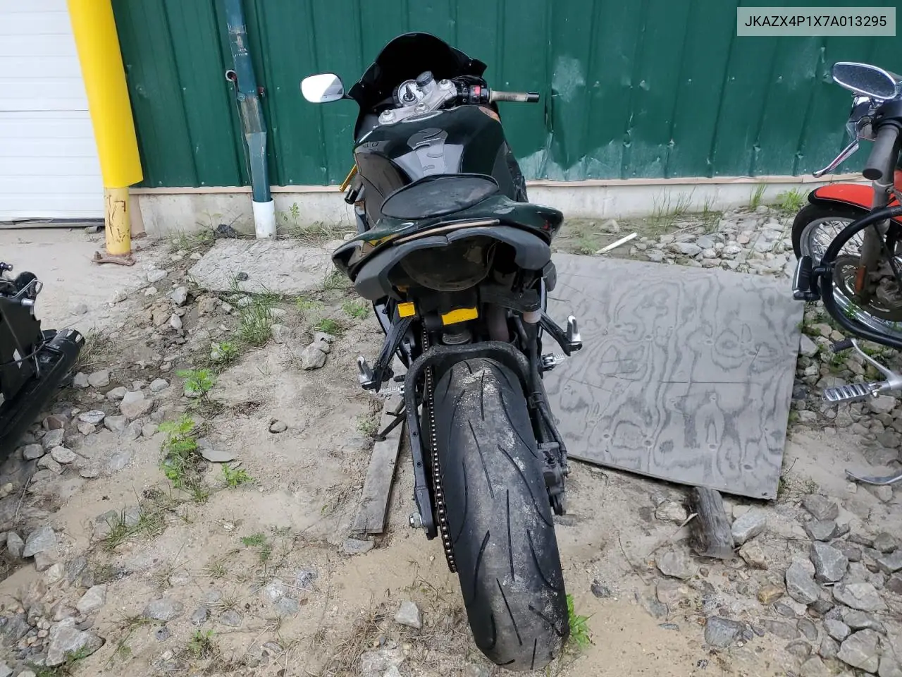 2007 Kawasaki Zx600 P VIN: JKAZX4P1X7A013295 Lot: 57027135
