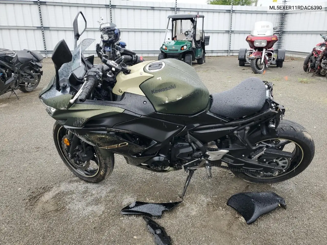 2024 Kawasaki Ex650 R VIN: ML5EXER11RDAC6390 Lot: 56518515