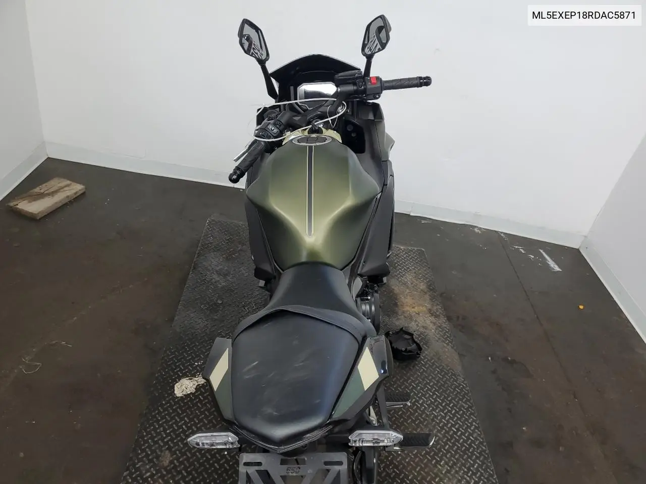 2024 Kawasaki Ex650 P VIN: ML5EXEP18RDAC5871 Lot: 64485935