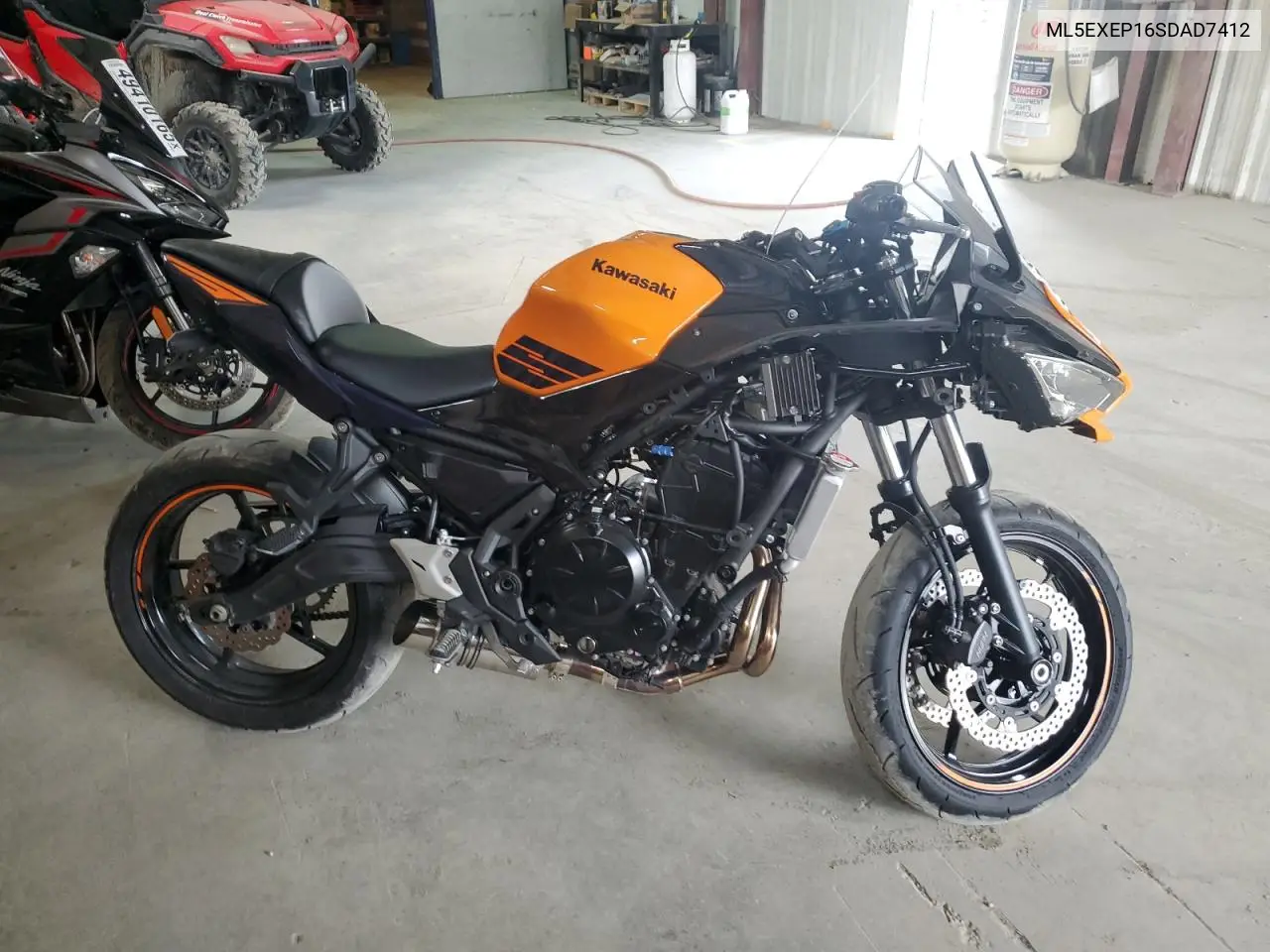 2025 Kawasaki Ex650 P VIN: ML5EXEP16SDAD7412 Lot: 49630515