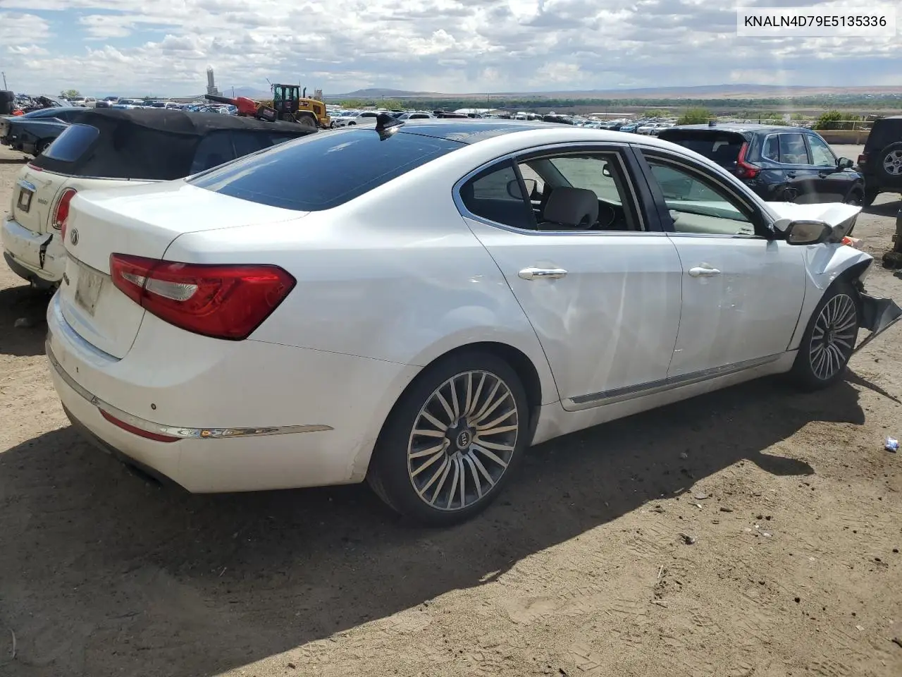 2014 Kia Cadenza Premium VIN: KNALN4D79E5135336 Lot: 55992905