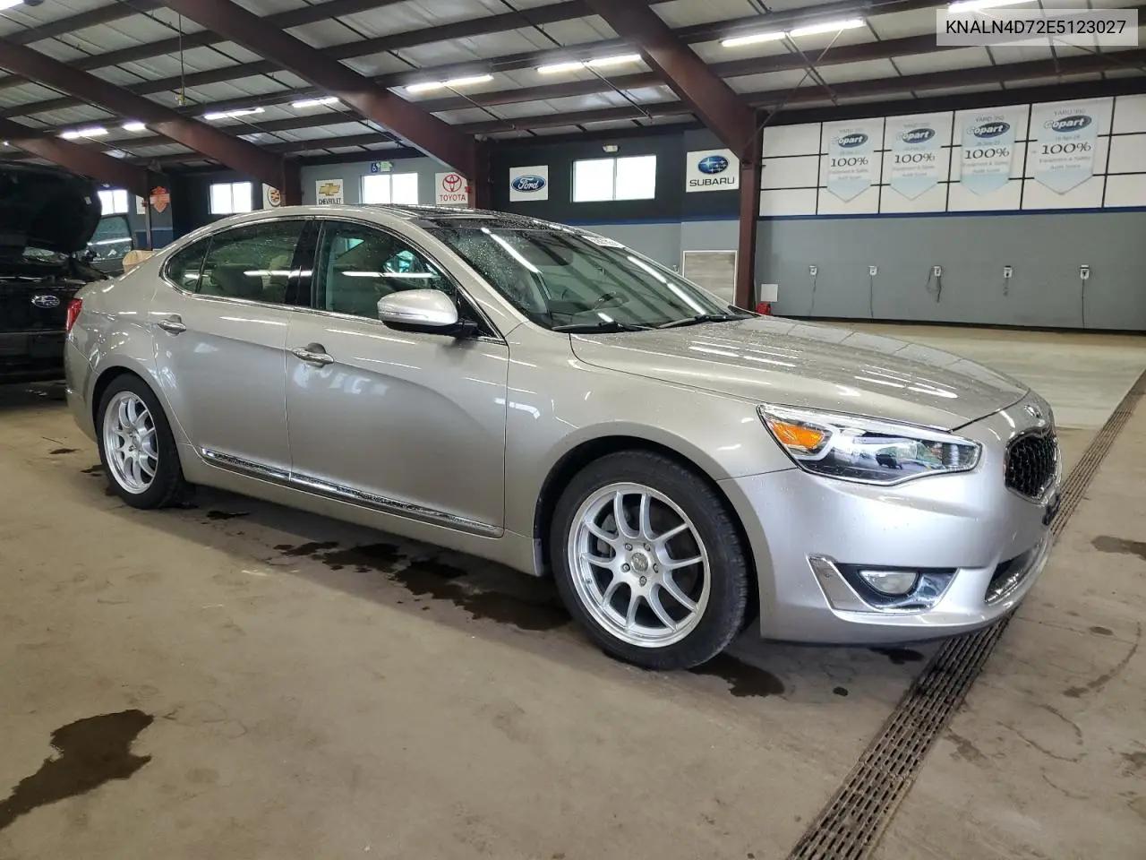 2014 Kia Cadenza Premium VIN: KNALN4D72E5123027 Lot: 55997205
