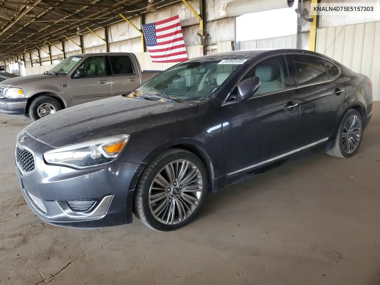 2014 Kia Cadenza Premium VIN: KNALN4D75E5157303 Lot: 56990495